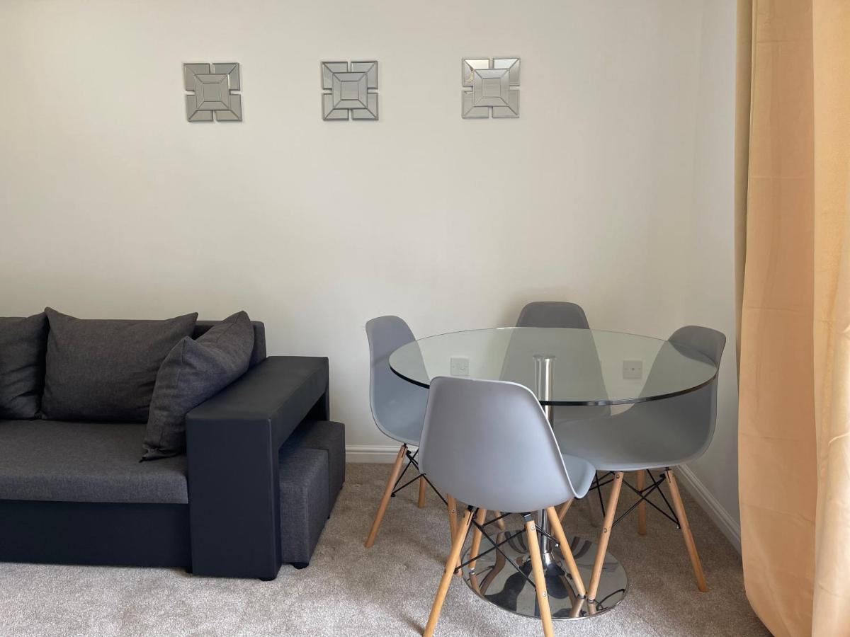 Intellect Suites نورث هامبتون المظهر الخارجي الصورة